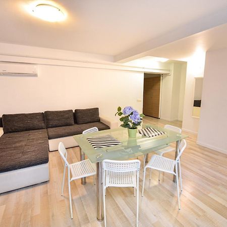 Shabbat Apartments Bukarest Kültér fotó