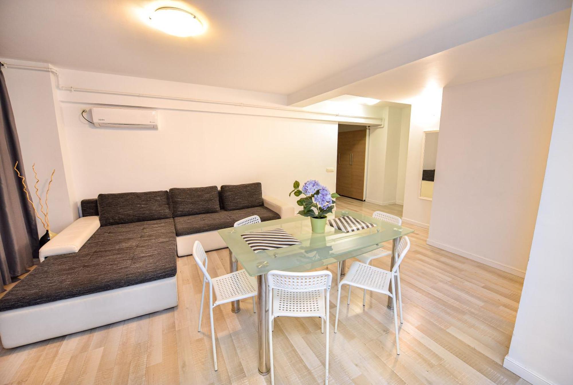 Shabbat Apartments Bukarest Kültér fotó